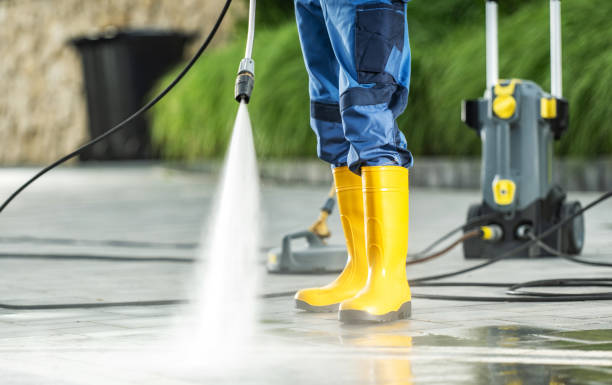 Best Deck Cleaning Services  in Hanna City, IL