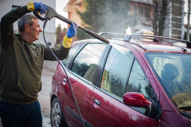 Best Garage Pressure Washing  in Hanna City, IL